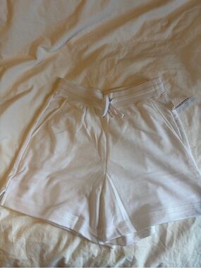 Old Navy White Knit Athletic Drawstring Shorts